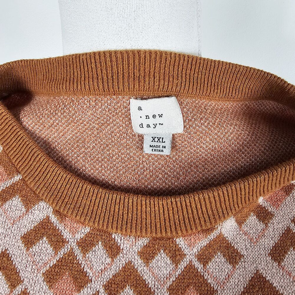 A New Day Pink and Brown Geometric XXL Sweater - Picture 6 of 6